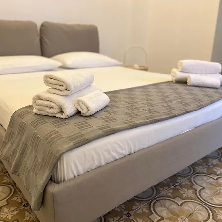 Bed and Breakfast Le Stanze Di Marlu Τραπάνι